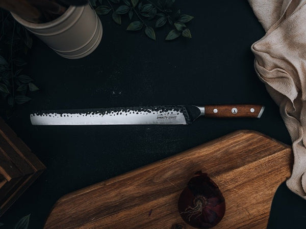 Carving Knives: Choosing the Best for Your Meats and Poultry