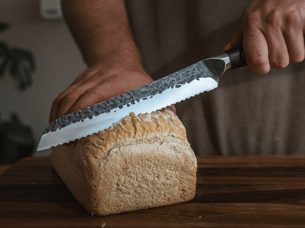 Bread Slicing Guide: How to Slice Bread Perfectly Every Time